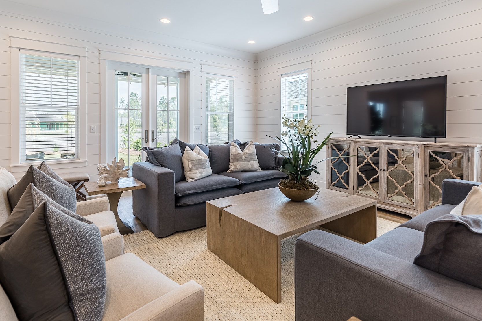 Ficus(RL) – AV Preserve